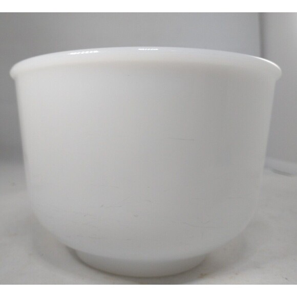 VTG GLASSBAKE MADE for SUNBEAM 6.5" WHITE GLASS MIXING BOWL # 13 - Picture 6 of 16